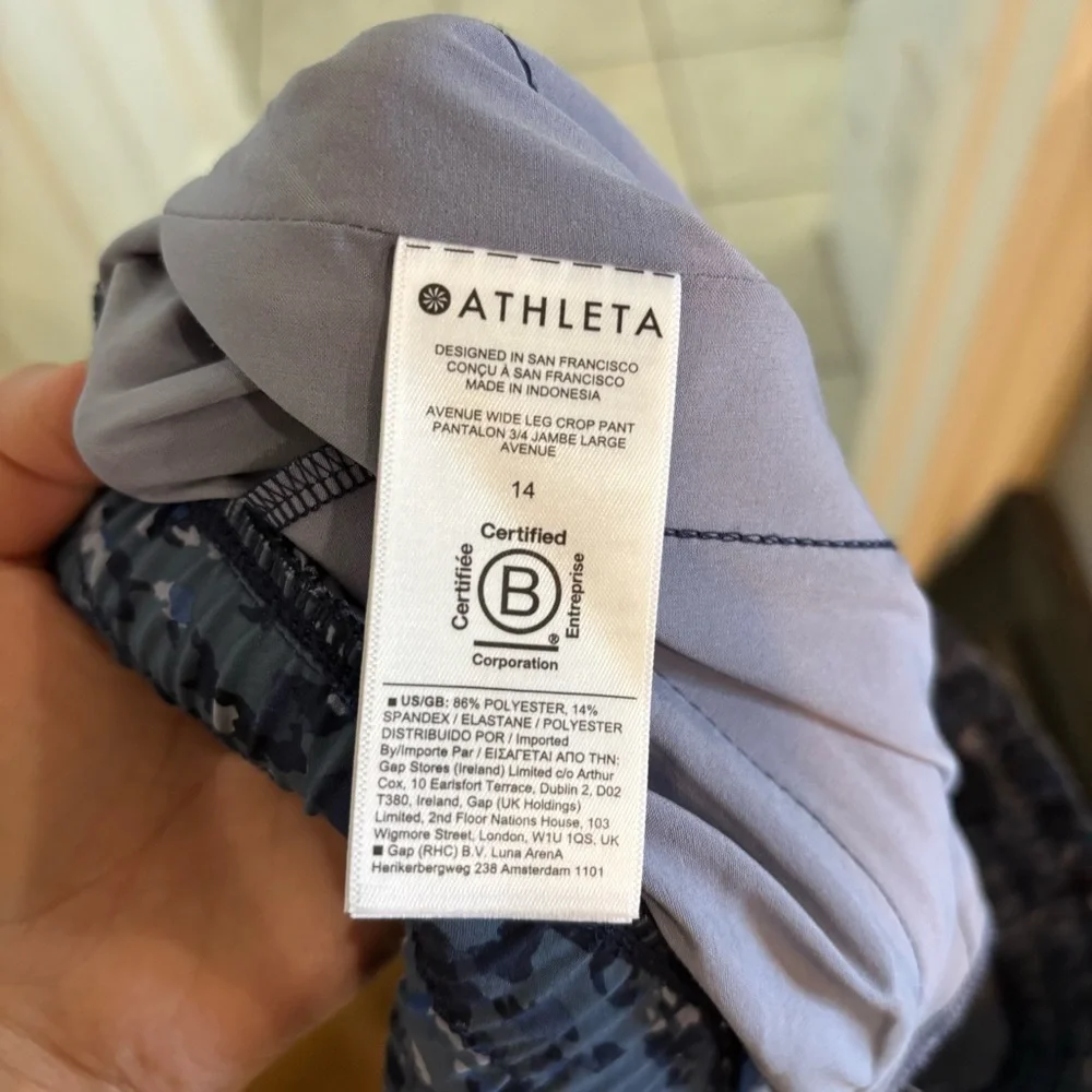 Athleta Avenue Wide Leg Cropped Pants Women’s Size 14